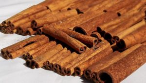 Cinnamon for Weight Loss: Miracle Ingredient or Social Media Hype?