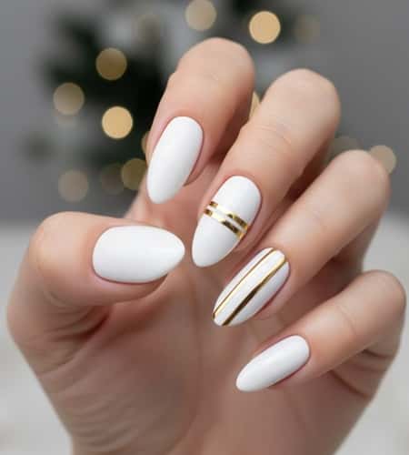 6. White & Gold Holiday Stripes